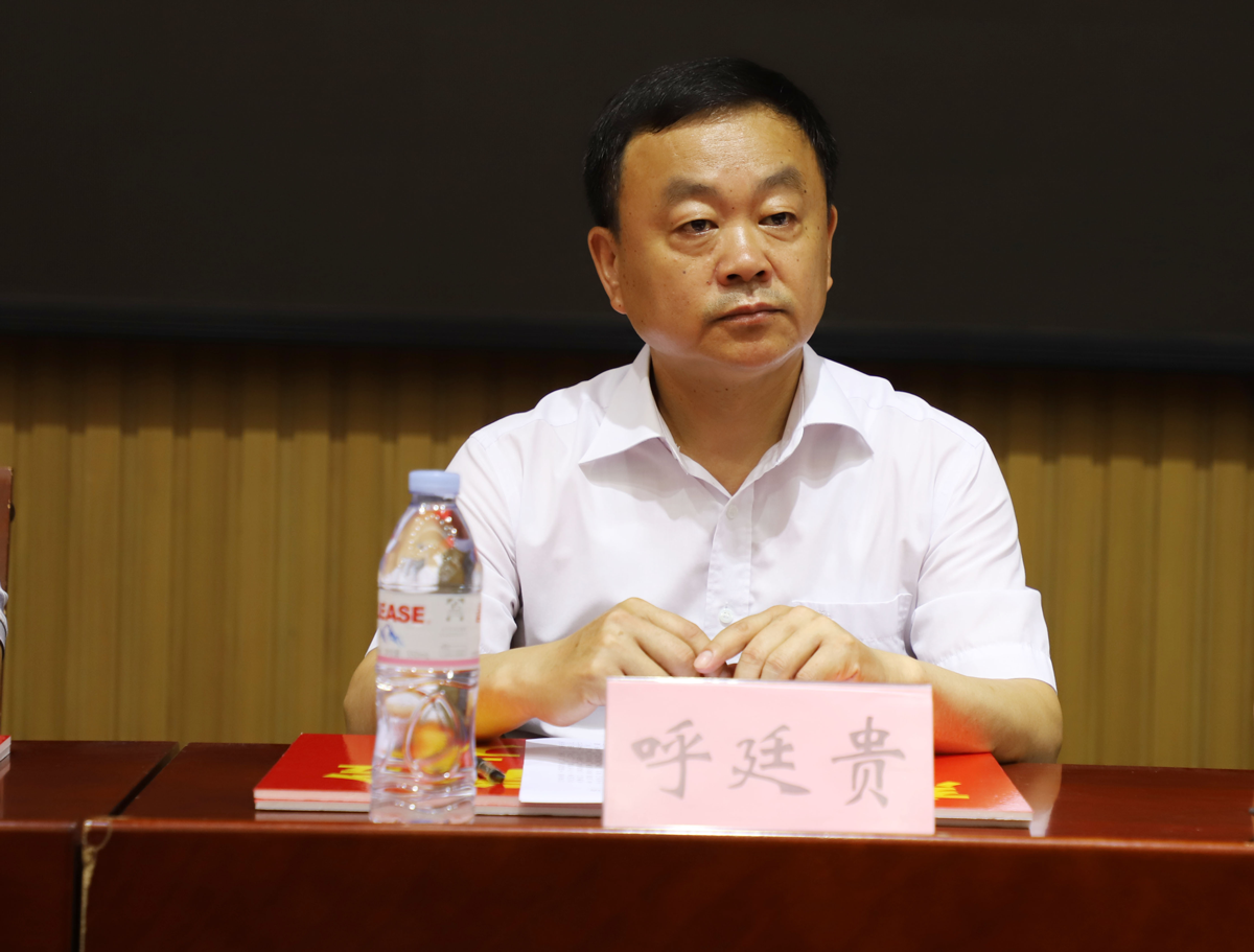 長(cháng)田實(shí)業(yè)傾情捐資 助力學(xué)子圓夢(mèng) 愛(ài)暖金秋