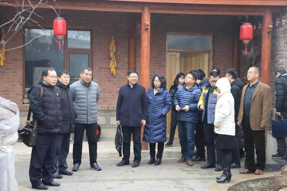 【長(cháng)田動(dòng)態(tài)】市文旅智庫資深專(zhuān)家呂長(cháng)清一行蒞臨易豐文旅考察時(shí)表示：易豐文旅必將大有可為