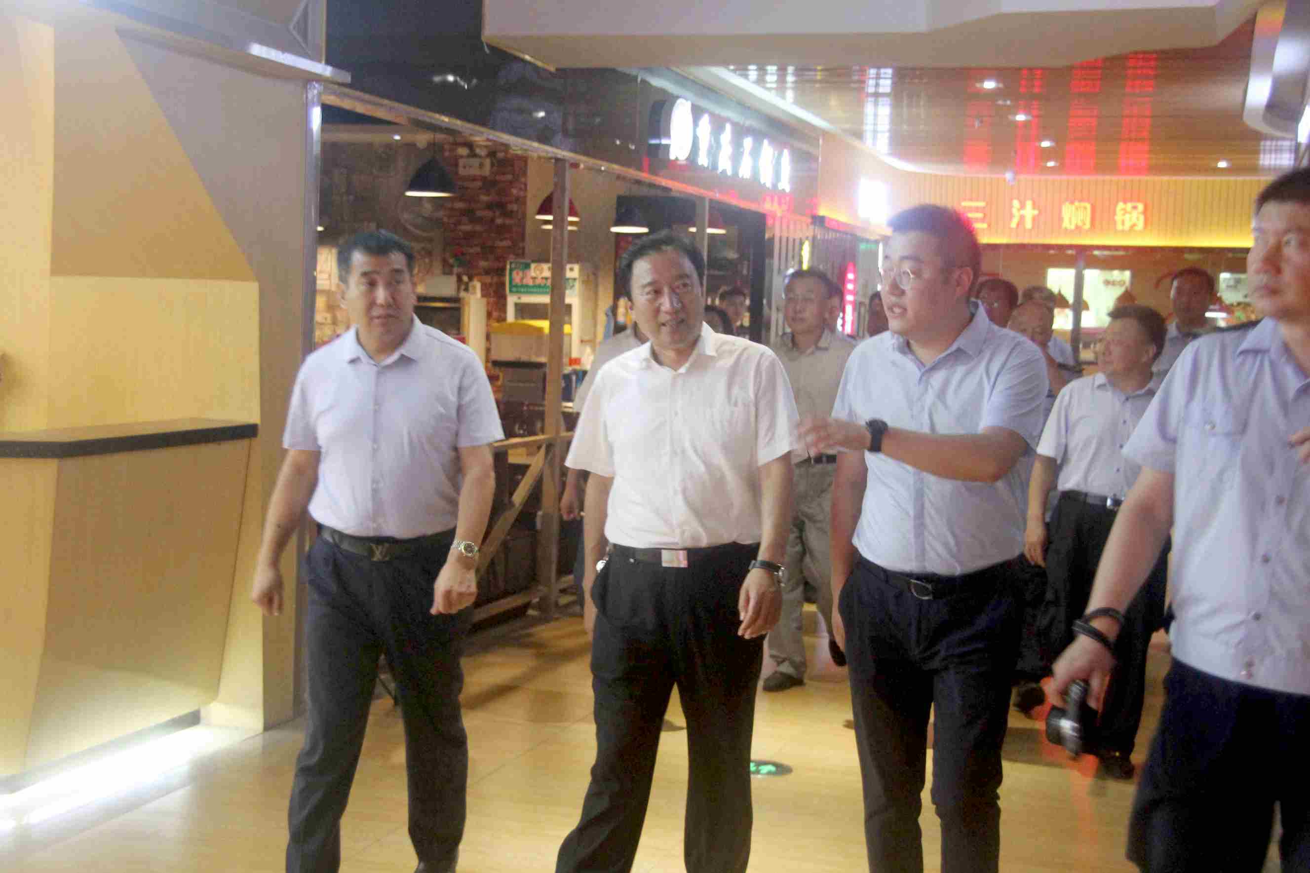 【長(cháng)田動(dòng)態(tài)】副區長(cháng)白寶強蒞臨長(cháng)田實(shí)業(yè)檢查指導安全工作